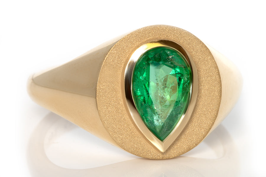 pear-cut emerald signet ring