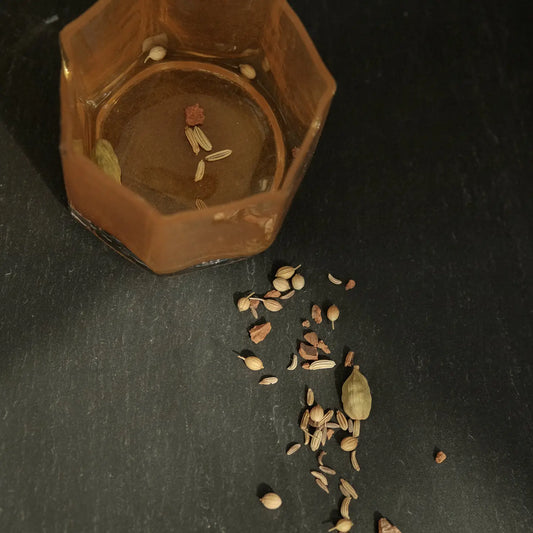 leaves & flowers / loose leaf tea pouch - digestive seed tea