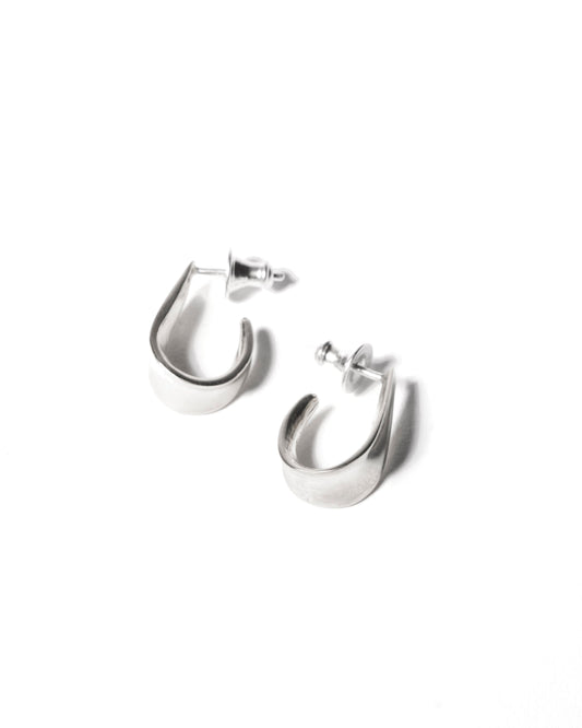 ancre hoop earrings