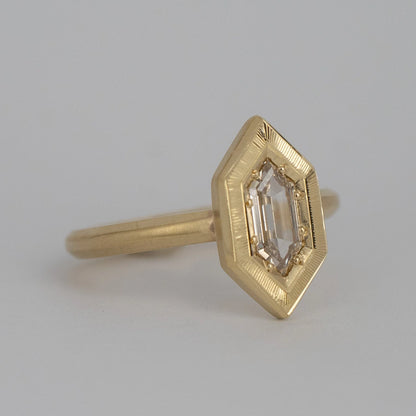 athena ring - champagne diamond