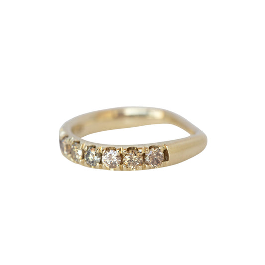 euro band ring - natural champagne diamond