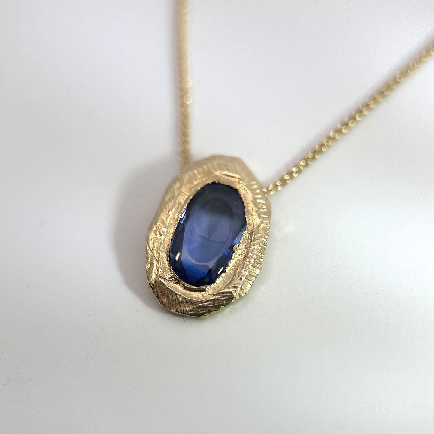 freeform slider necklace - blue sapphire