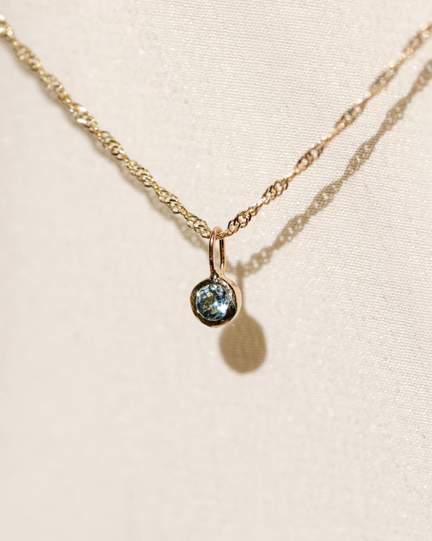 heirloom pendant necklace - aquamarine