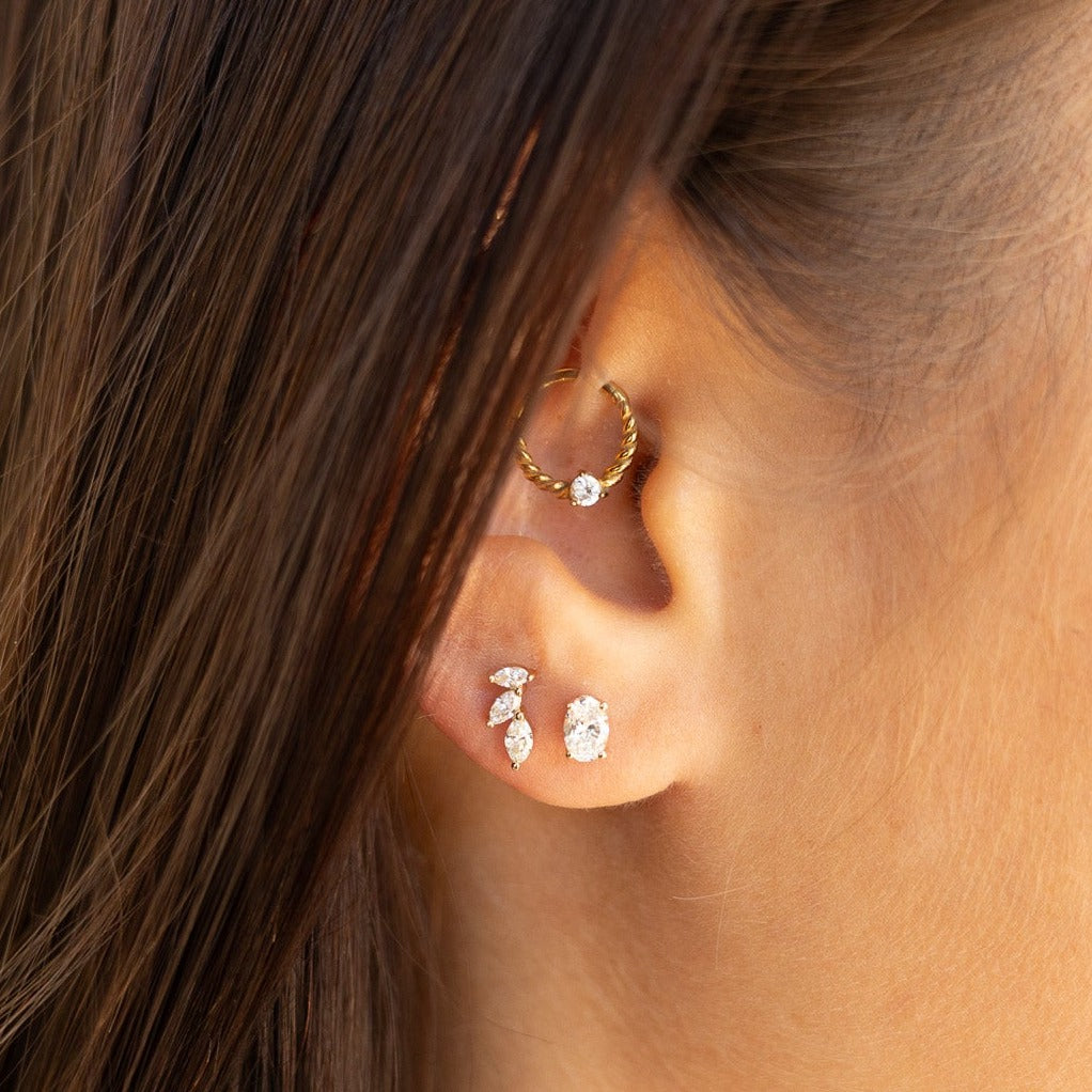 oval stud earrings - grown diamond