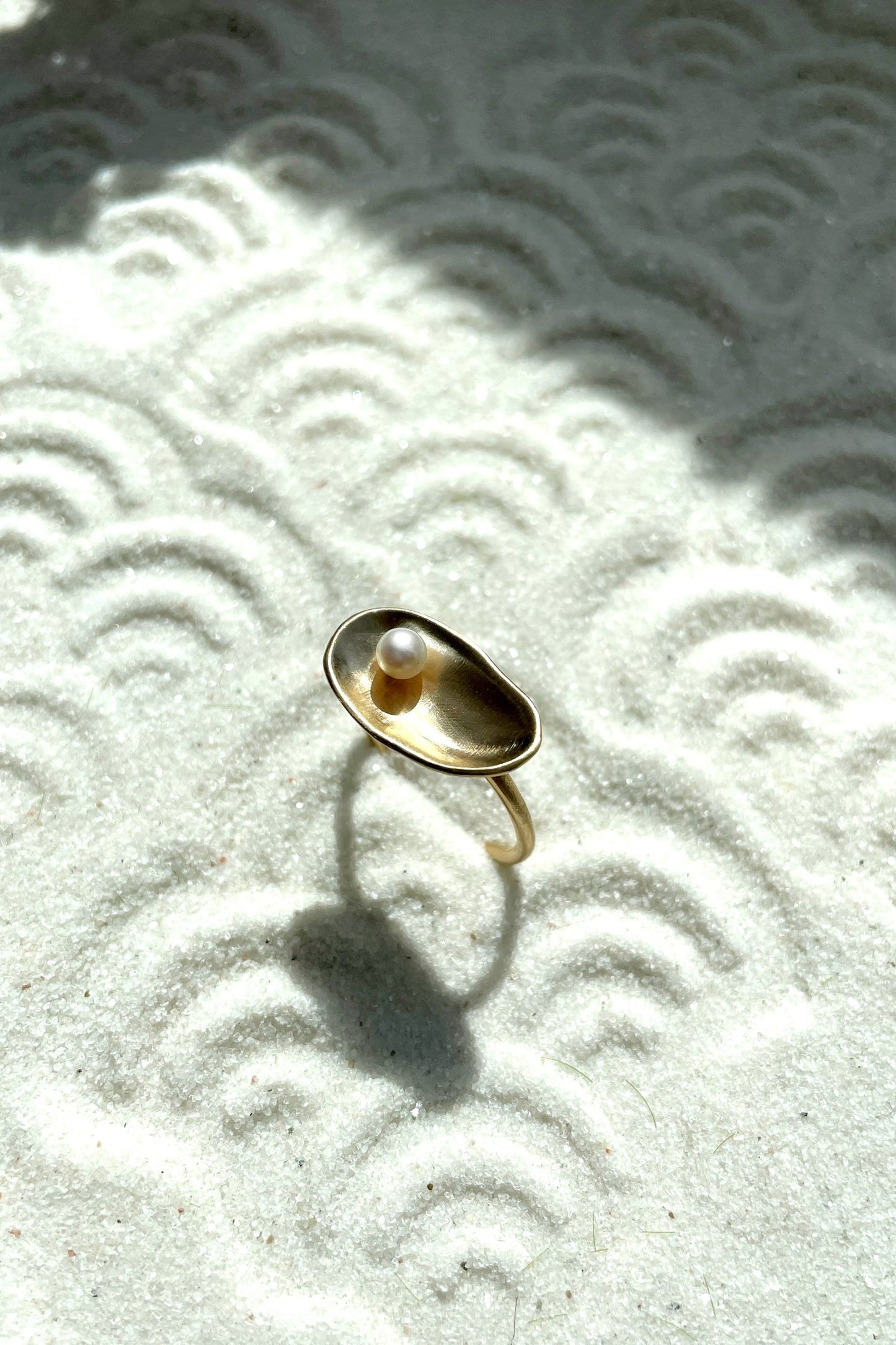 pearl petal ring