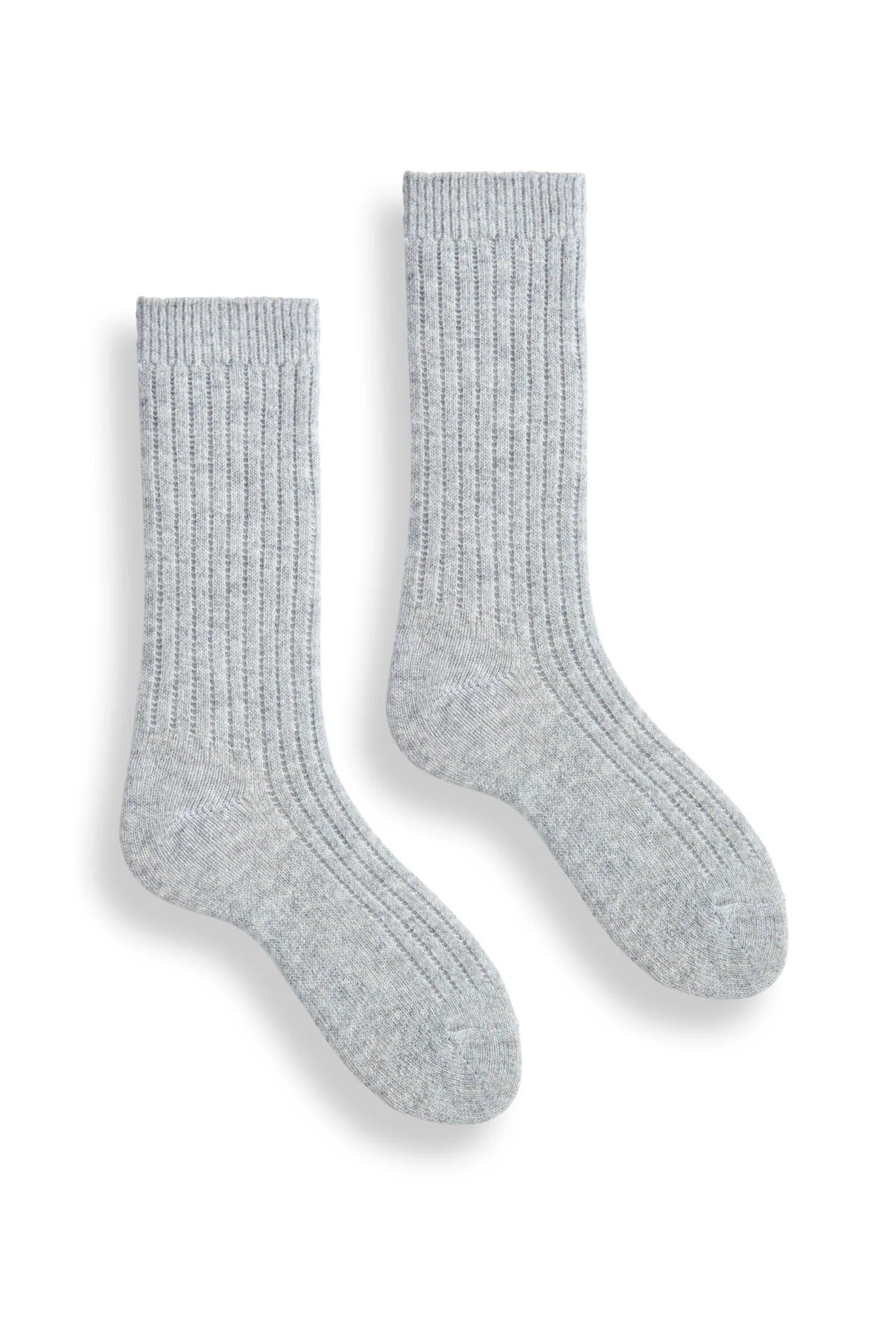 lisa b. / solid ribbed wool cashmere crew socks