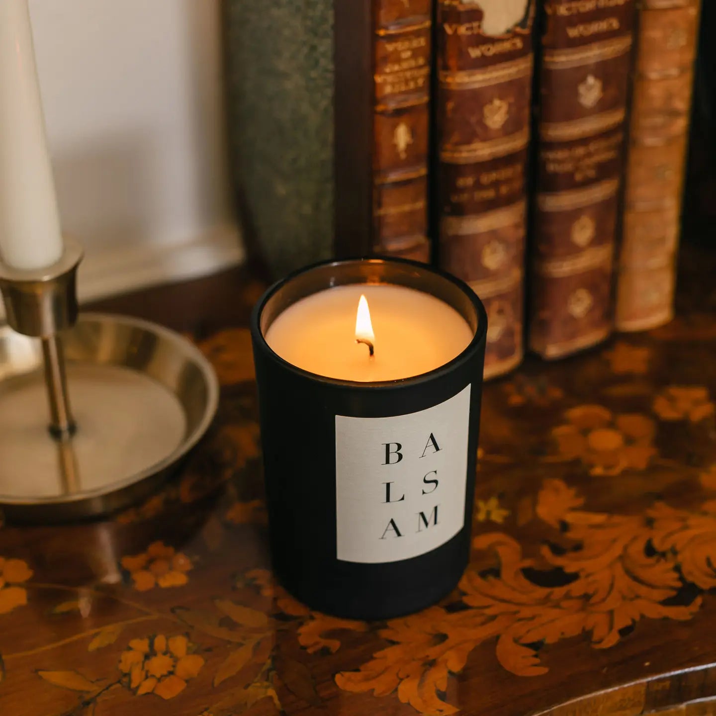 brooklyn candle studio / noir candle - balsam