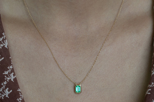 colombian emerald pendant necklace