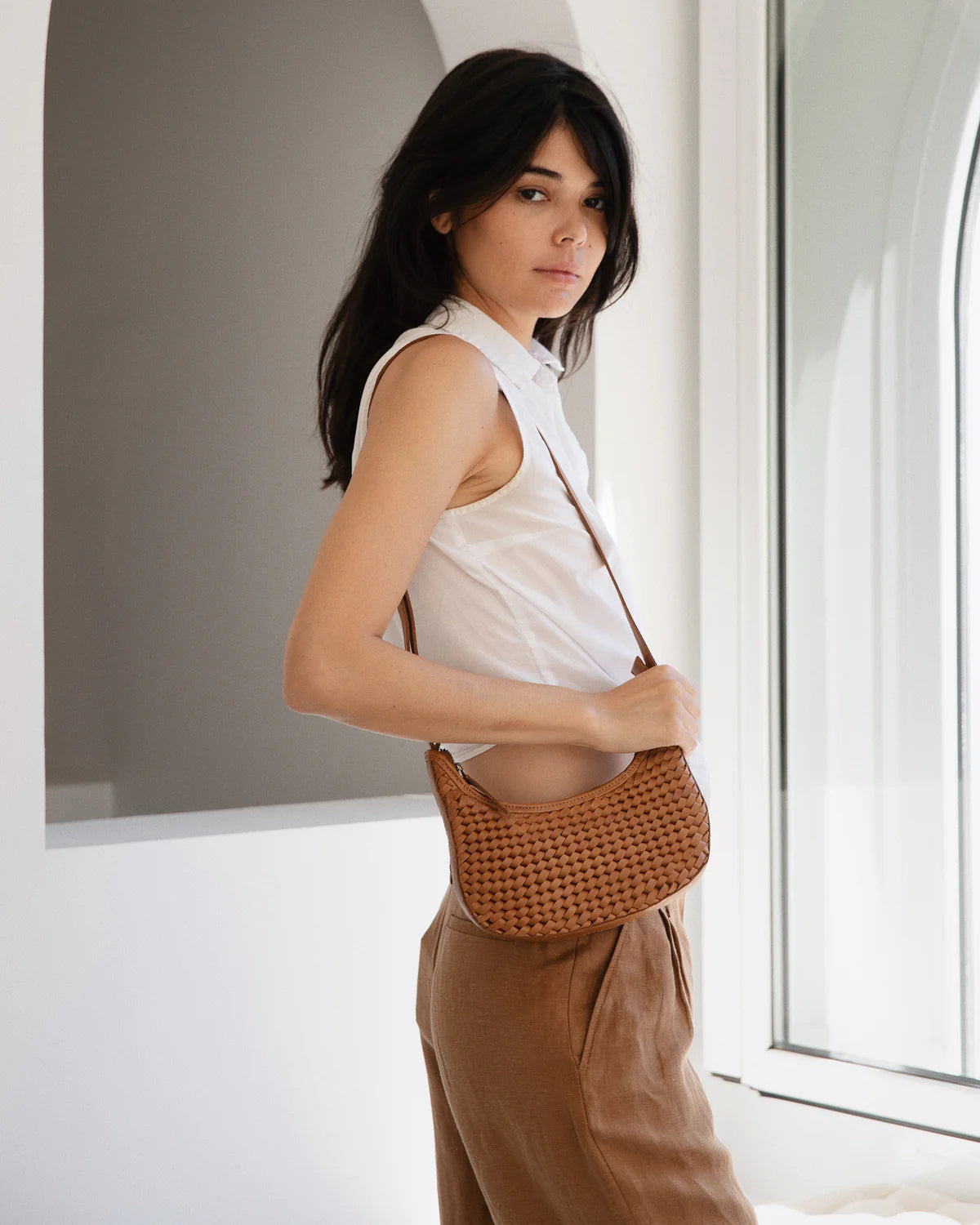 bembien / mini sling bag - caramel